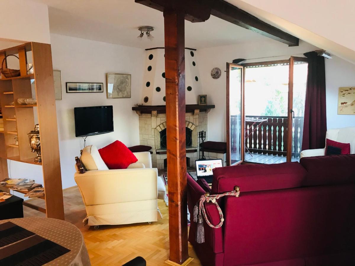 Apartman Simple Apartment Sarajevo Bagian luar foto