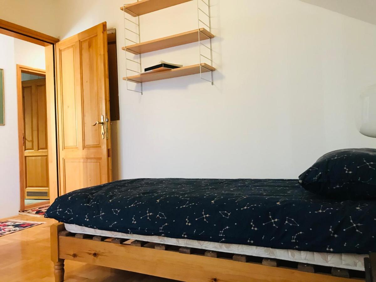 Apartman Simple Apartment Sarajevo Bagian luar foto